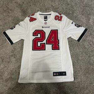 Darrel Revis Buc’s Jersey